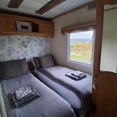 Cozy Carrowmenagh Retreat * Culdaff